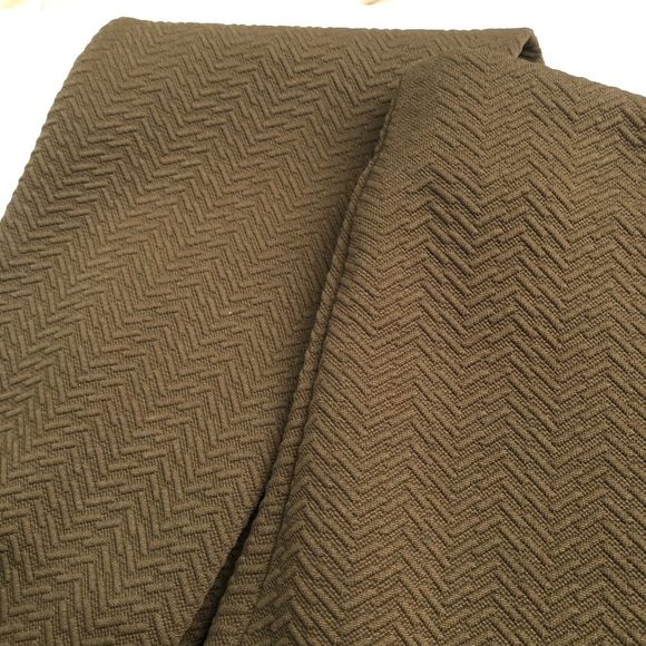 S Divided Texture Leggings - Picture 2 of 3